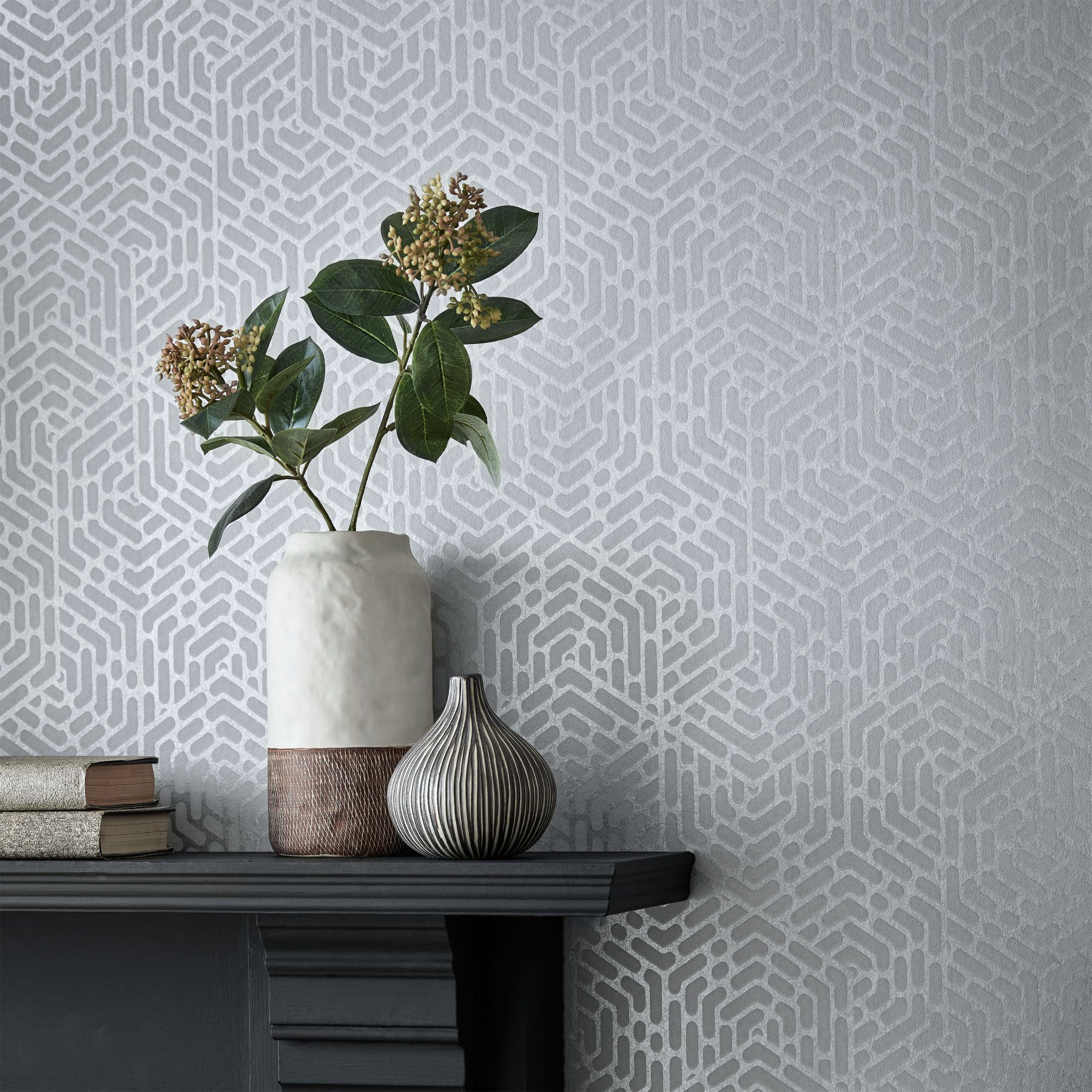 Обои 1838 Wallcoverings Willow Silver 2008-148-01